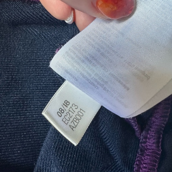 Adidas Women's‎ Bold Purple Cropped Hoodie Vibrant 90s Vintage - Picture 7 of 11